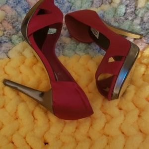 Pink satin pumps size 8